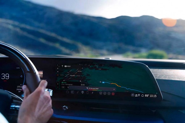 Cadillac Optiq-V: &laquo;заряженная&raquo; версия электрического кроссовера
