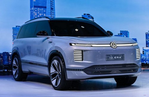 &laquo;Новая эра&raquo; Volkswagen начнется через год: производство Volkswagen ID. ERA стартует в апреле 2026 года, это будет большой подключаемый гибрид как Li Auto L9