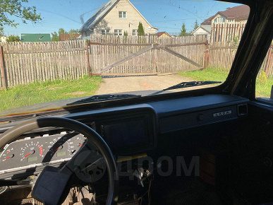 В 1994 году «Москвич» превратили в это, а сейчас продают всего за 200 тыс. рублей: в продаже возник редчайший каркасно-панельный внедорожник Автокам 2160 «Рейнджер» В 1994 году «Москвич» превратили в это, а сейчас продают всего за 200 тыс. рублей: в продаже возник редчайший каркасно-панельный внедорожник Автокам 2160 «Рейнджер»