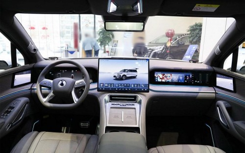 В два раза мощнее Li Auto L9, в два раза дешевле Land Cruiser 300: в России начали продавать большой гибридный кроссовер BYD Denza N9 В два раза мощнее Li Auto L9, в два раза дешевле Land Cruiser 300: в России начали продавать большой гибридный кроссовер BYD Denza N9