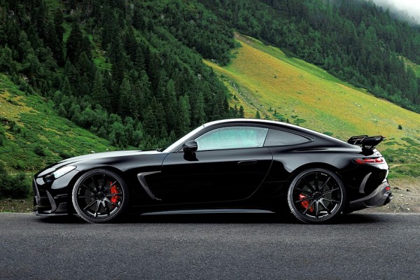 Очередной &laquo;тысячник&raquo; от Brabus: теперь на базе купе Mercedes-AMG GT 63 S E Performance