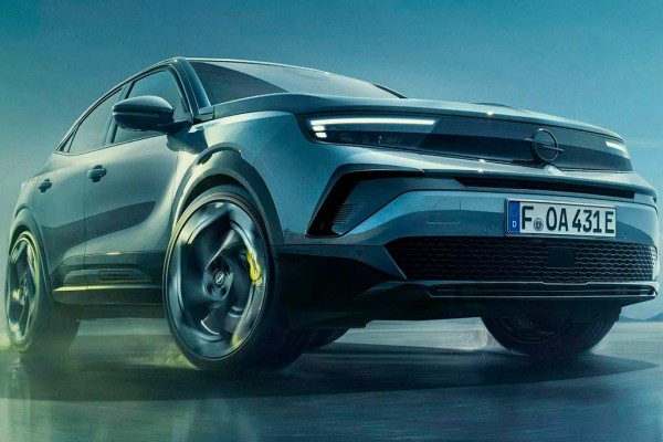Представлен драйверский электрический кроссовер Opel Mokka GSE