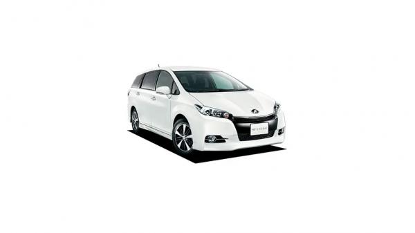 Перечислены плюсы и минусы праворульного вэна Toyota Wish II