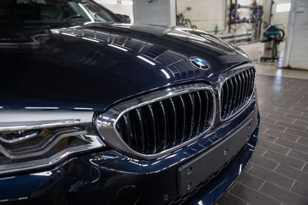 &laquo;Жесть&raquo; без потрясений: кузовной ремонт BMW 5 Series VII (G30)