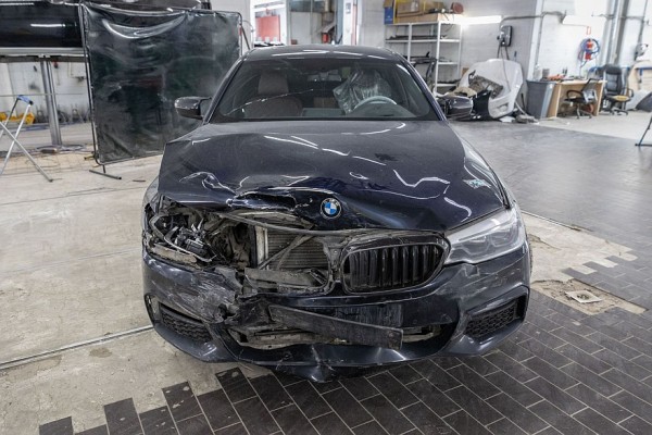 &laquo;Жесть&raquo; без потрясений: кузовной ремонт BMW 5 Series VII (G30)