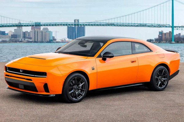 В гамме нового Dodge Charger появилась бензиновая версия Sixpack