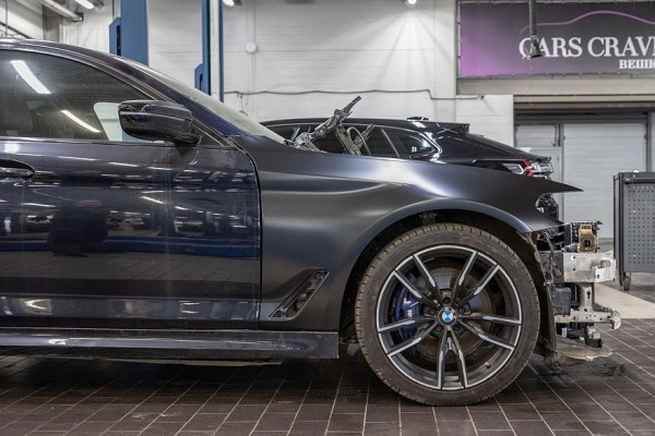 &laquo;Жесть&raquo; без потрясений: кузовной ремонт BMW 5 Series VII (G30)