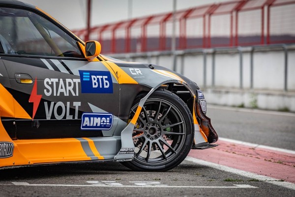 Почти тысяча лошадиных сил и холодильник из Формулы 1: тюнинг Nissan 200SX для RDS GP