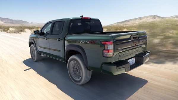 Nissan Frontier обзавёлся новой топовой версией Pro-4X R и стал &laquo;богаче&raquo;