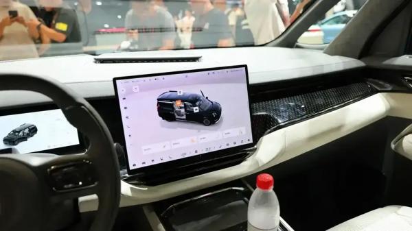 Импортные автомобили в РФ могут обязать оснащать FM-радио