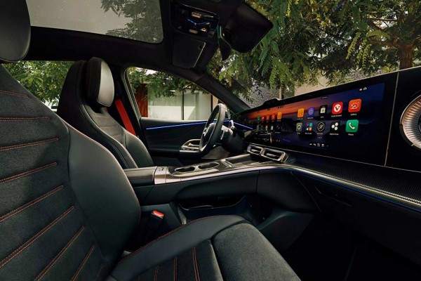 Mercedes-Benz GLC EQ: электрический кроссовер с массивным грилем