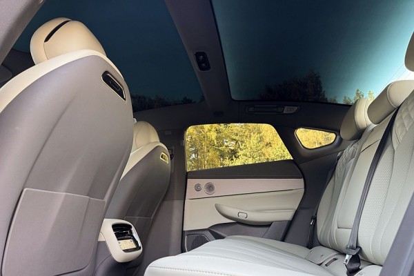 Компас покупателя: какая комплектация Exeed Exlantix ES подойдет вам идеально?
