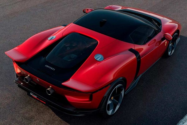 Ferrari 849 Testarossa: модернизированный вариант SF90 Stradale с культовым именем
