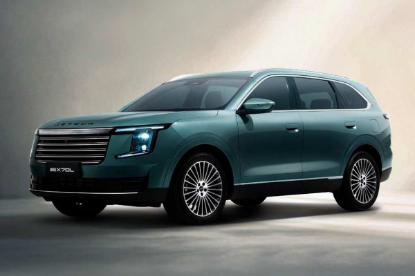 Jetour X70L: представлен бензиновый вариант модели в новом кузове
