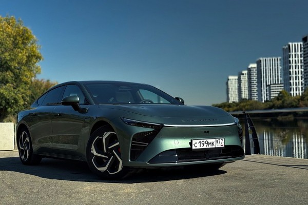 Компас покупателя: какая комплектация Exeed Exlantix ES подойдет вам идеально?