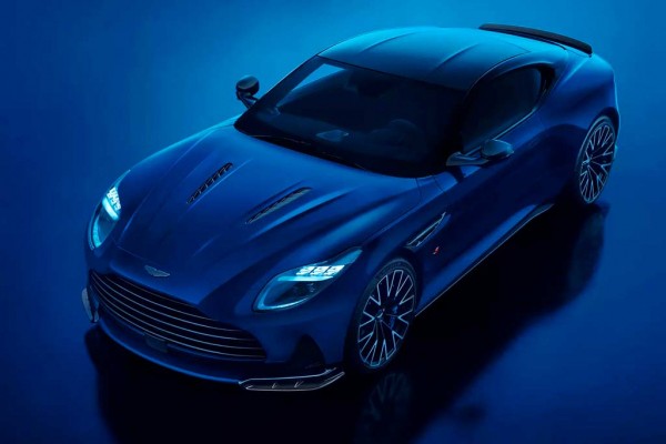 Aston Martin DB12 S: британцы рассекретили топовую 700-сильную версию суперкара Aston Martin DB12 S: британцы рассекретили топовую 700-сильную версию суперкара