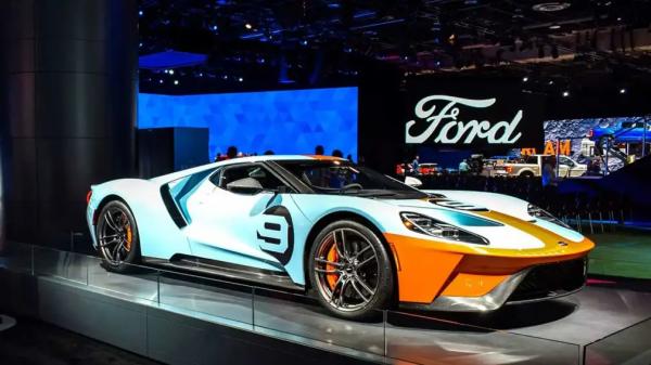 Это случится впервые в истории: Ford продаст машину из своей коллекции на торгах