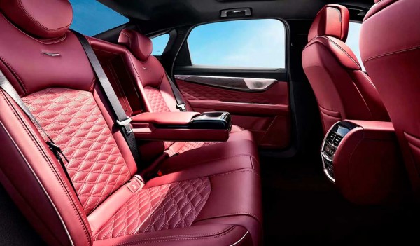 Обновленный Cadillac CT6 получил модернизированную подвеску и стал еще доступнее