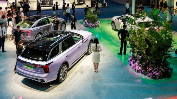Московское Автошоу 2025: новая выставка автомобилей и премьеры осени