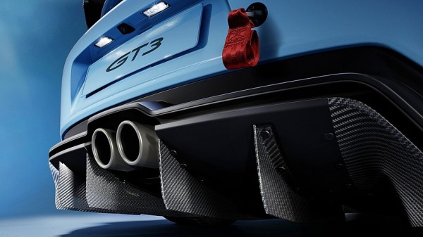 Porsche 911 GT3 Manthey Kit: более эффективная аэродинамика и доработанное шасси