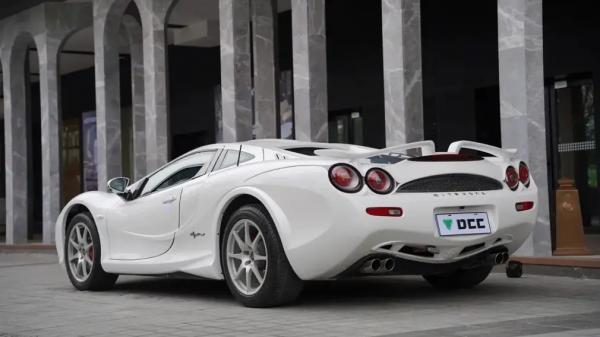 Эти машины выглядят как монстры: от Lamborghini до Mitsuoka
