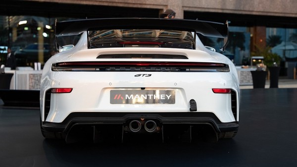 Porsche 911 GT3 Manthey Kit: более эффективная аэродинамика и доработанное шасси