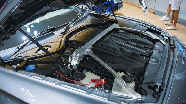 Новые дизель-гибриды 2026: Audi, BMW, Mercedes, Toyota &mdash; кто и что готовит