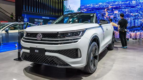 Рынок Европы сменил баланс: электрифицированные авто заняли 65,6% регистраций в ЕС