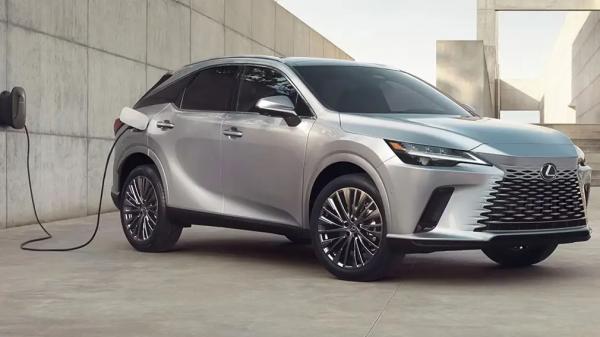 Теперь премиум-класс доступен каждому: Lexus представил более дешевый RX450h+