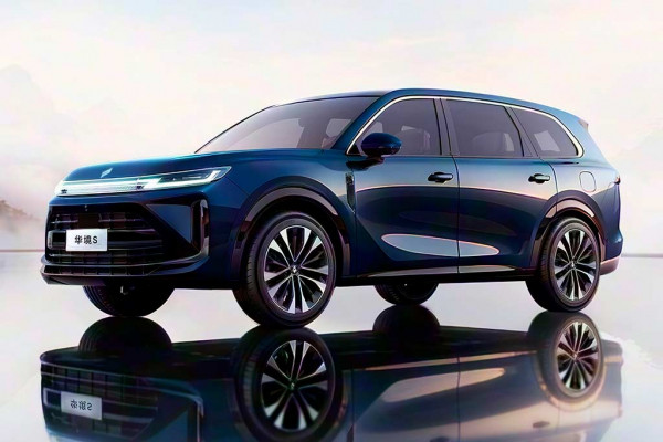 Baojun Huajing S: флагманский кроссовер на базе технологий от Huawei