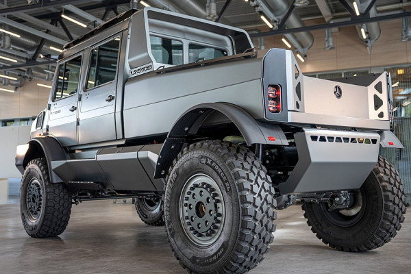 Unimog, который смог стать роскошным: спецверсия к 80-летию легендарного грузовика