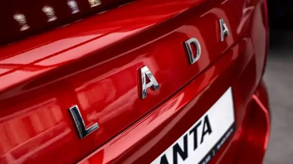 Бюджетный триумф &laquo;Гранты&raquo;: Lada остается королевой доступных авто