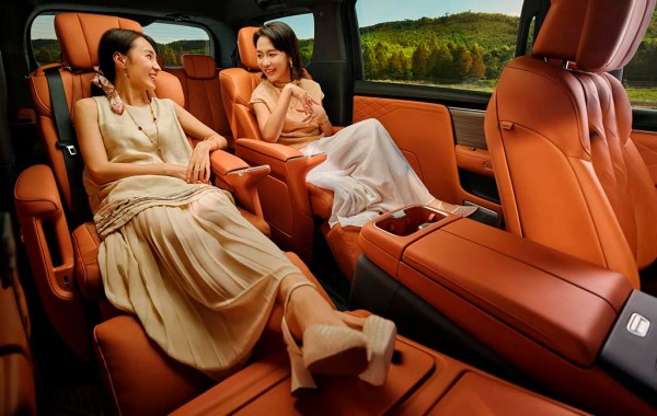 Buick Electra Encasa: ультра-роскошный гибридный минивэн для китайского рынка