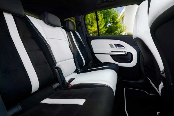 Кроссовер Mercedes-Benz GLB в новом кузове дебютировал в виде электрокара
