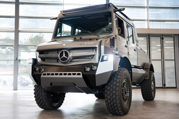 Unimog, который смог стать роскошным: спецверсия к 80-летию легендарного грузовика