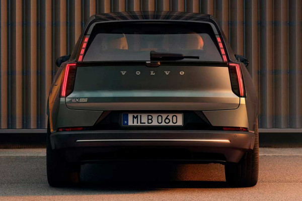 Volvo EX60: электрический кроссовер с впечатляющим запасом хода