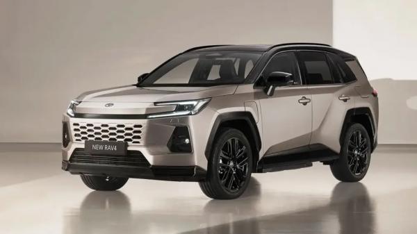 Дождались: рассекречены цены на Toyota RAV4 нового поколения для России