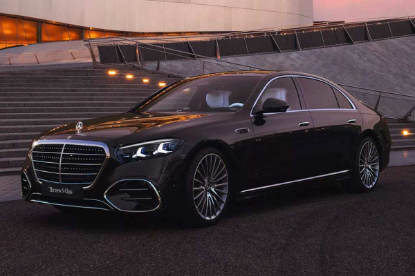 Рестайлинговый Mercedes-Benz S-Class оказался наполовину новой машиной