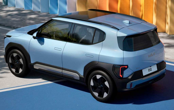 Компактный кроссовер KIA EV2 выйдет в 2026 году и получит спортивную GT-версию