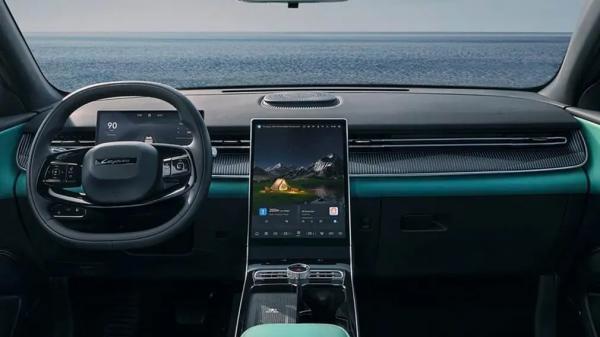 Немцы, держитесь: китайцы снова решили &laquo;поиграть&raquo; в премиум, теперь с Audi