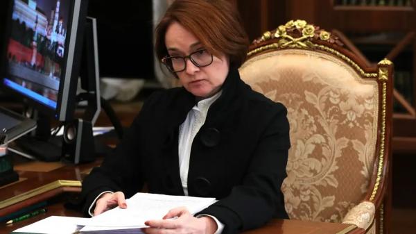 Дешевле не станет: решение Центробанка РФ повлияет на водителей не в лучшую сторону