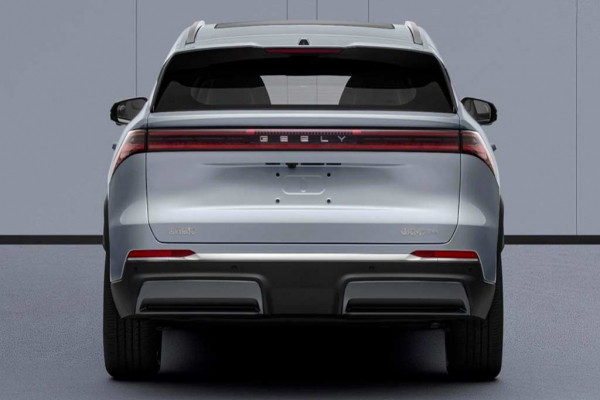 Geely Galaxy M7: гибридный кроссовер с запасом хода до 1 730 км