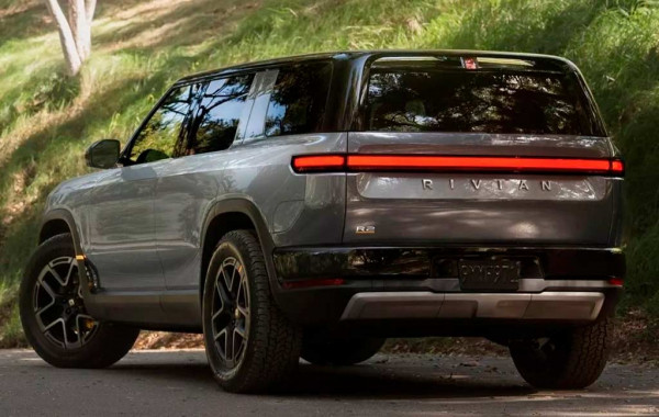 Rivian R2: в гамме американской марки появился новый электрический кроссовер