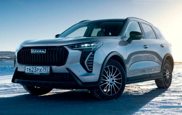 Обновленный Haval Jolion получил новый салон и более мощный двигатель