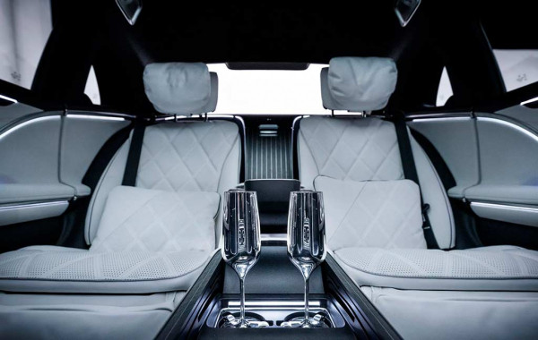 Обновленный Mercedes-Maybach S-Class (Z223) стал еще роскошнее и технологичнее
