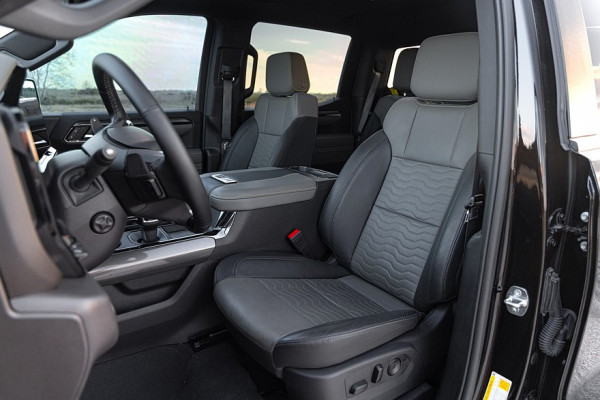 Масл-трак Hennessey Chevrolet Silverado ZR2 Goliath 700: Голиаф против рептилоидов