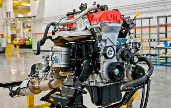 АвтоВАЗ приступил к серийному производству минивэнов и фургонов SKM M7