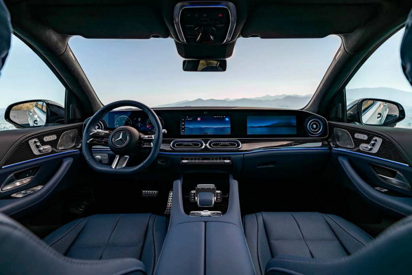 Mercedes-Benz GLE 2027 примерил свежий фирменный дизайн и получил новый V8 Mercedes-Benz GLE 2027 примерил свежий фирменный дизайн и получил новый V8