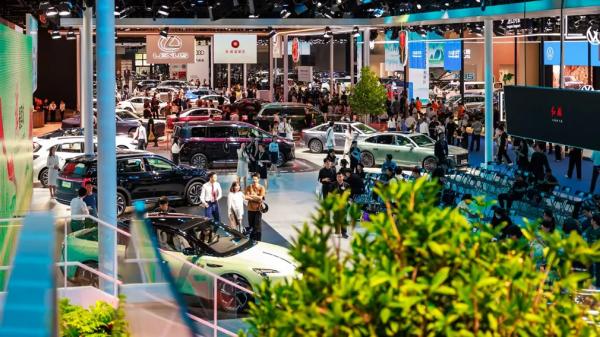 Geely стал рациональнее Toyota? Что изменилось на российском авторынке