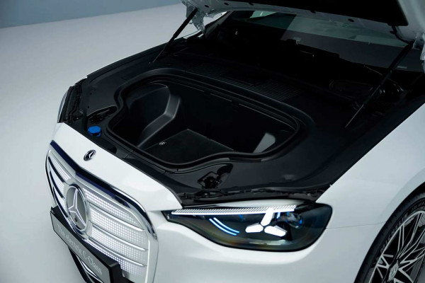 Mercedes-Benz C-Class electric: электрическая версия популярного седана